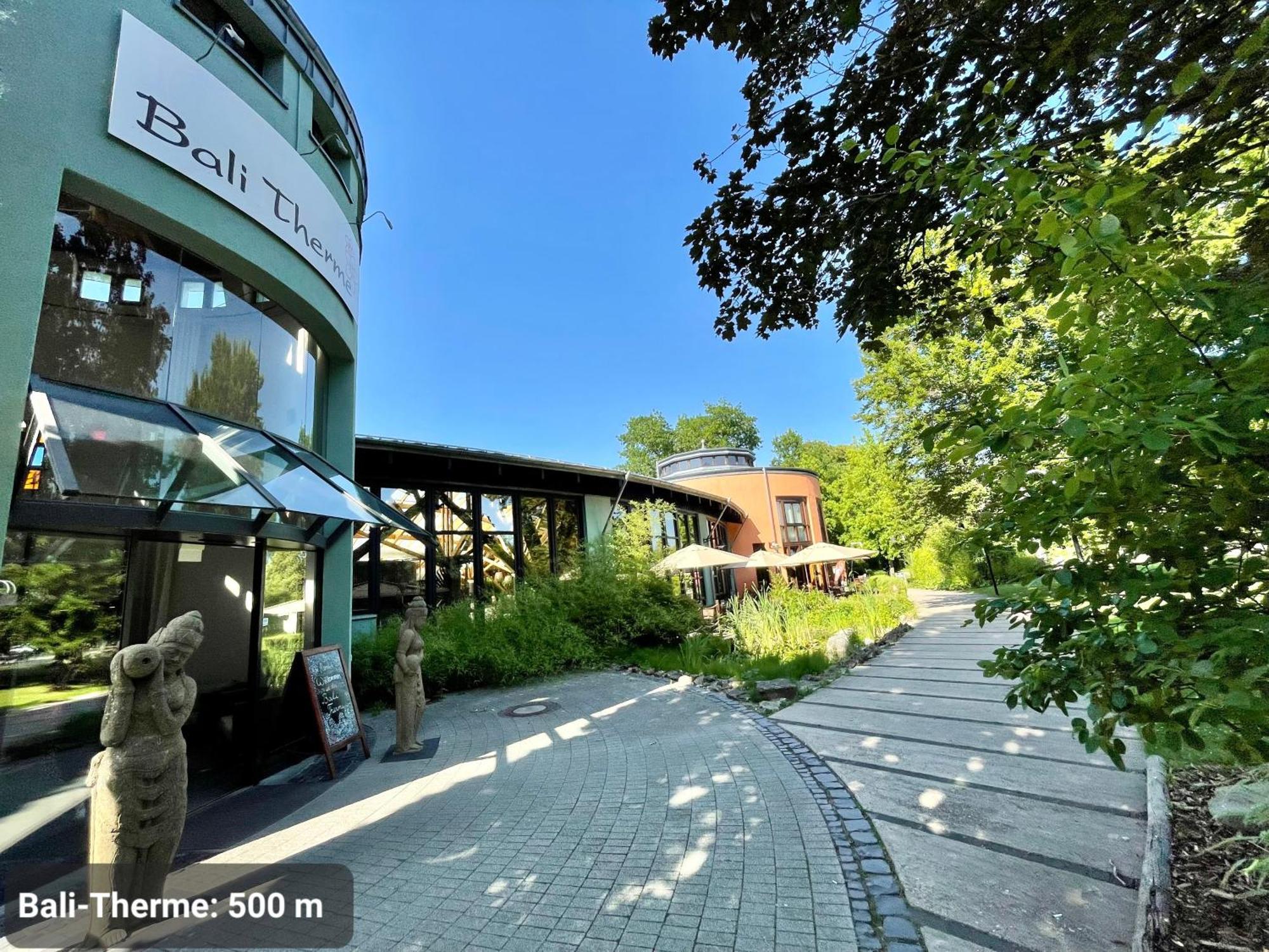 Kvartier2 In Top-Lage, 5 Min Zur Bali-Therme Und Gop, Hdz, Arbeitsplatz, Boxspringbett Бад-Эйнхаузен Экстерьер фото